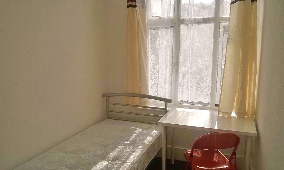 Accommodation in two-bedded rooms